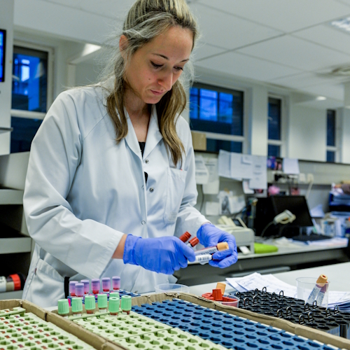 Personnel de laboratoire