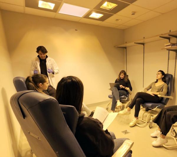 Photothérapie (dermatologie)